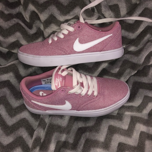 Nike Shoes - Brand New** Nike SB Check 6.5 Soft Pink